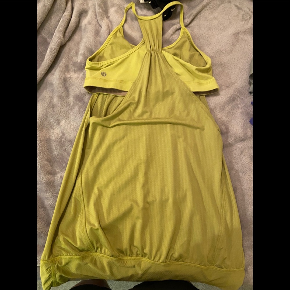 Size 8 Lululemon Lime tank top